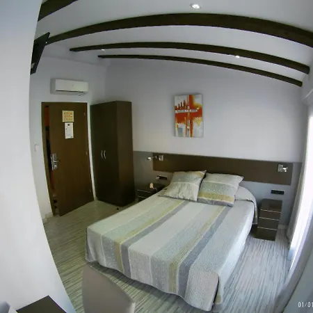 Fontanella Hotel 2*